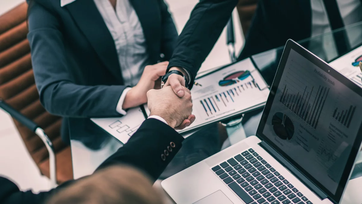 Kilka potrzebnych urządzeń dla solarów